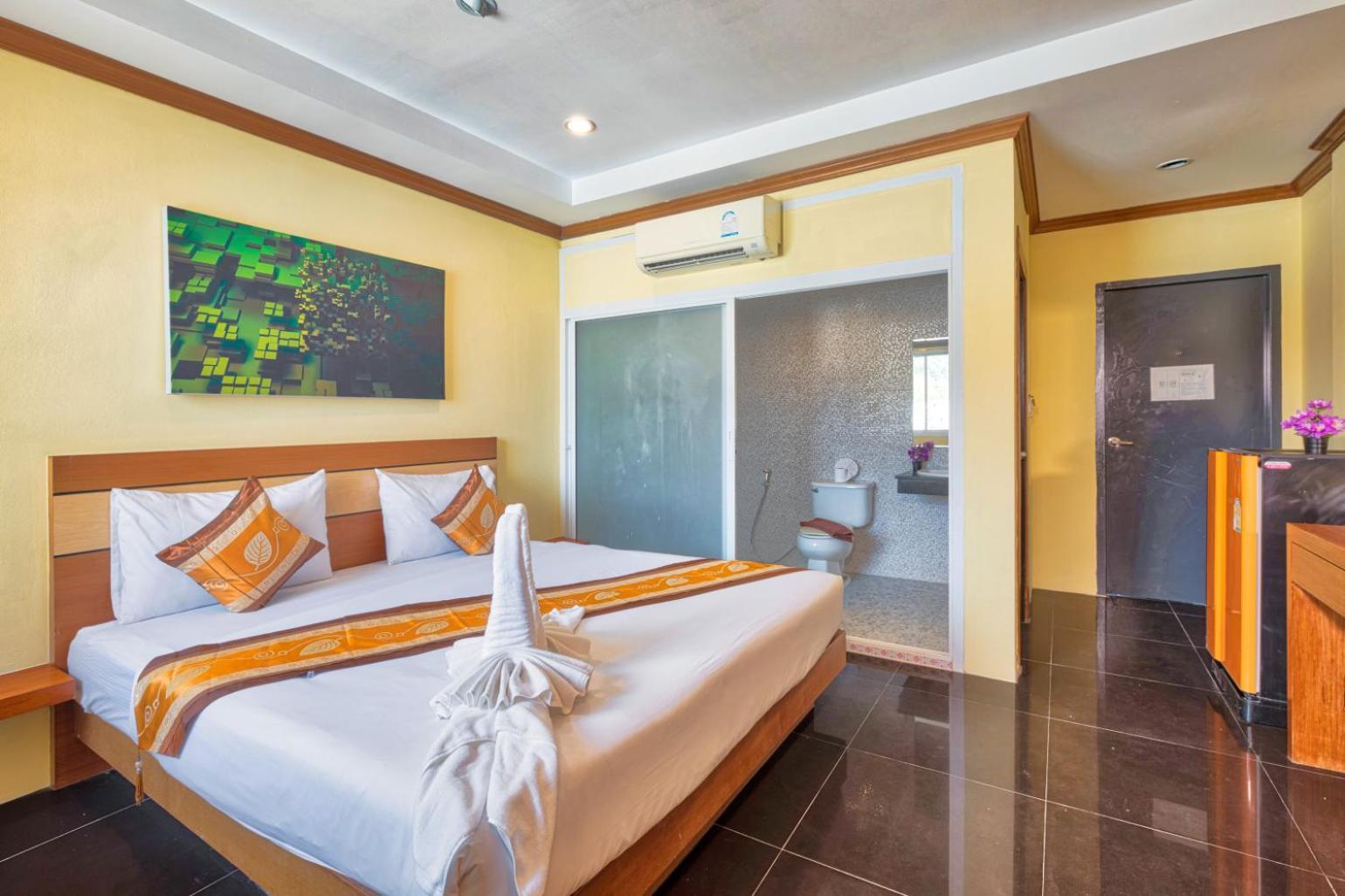 Tj Patong Hotel - Otop Shopping Paradise Phòng bức ảnh